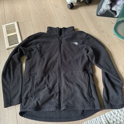 LOW PRICE MOVING- MENS $189 + Tax Retail North Face Jacket 