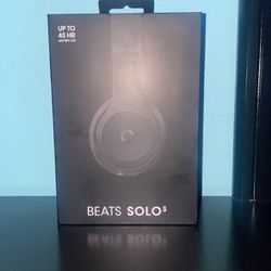 BEATS SOLO 3 PRICE IS NEGOTIABLE!!!