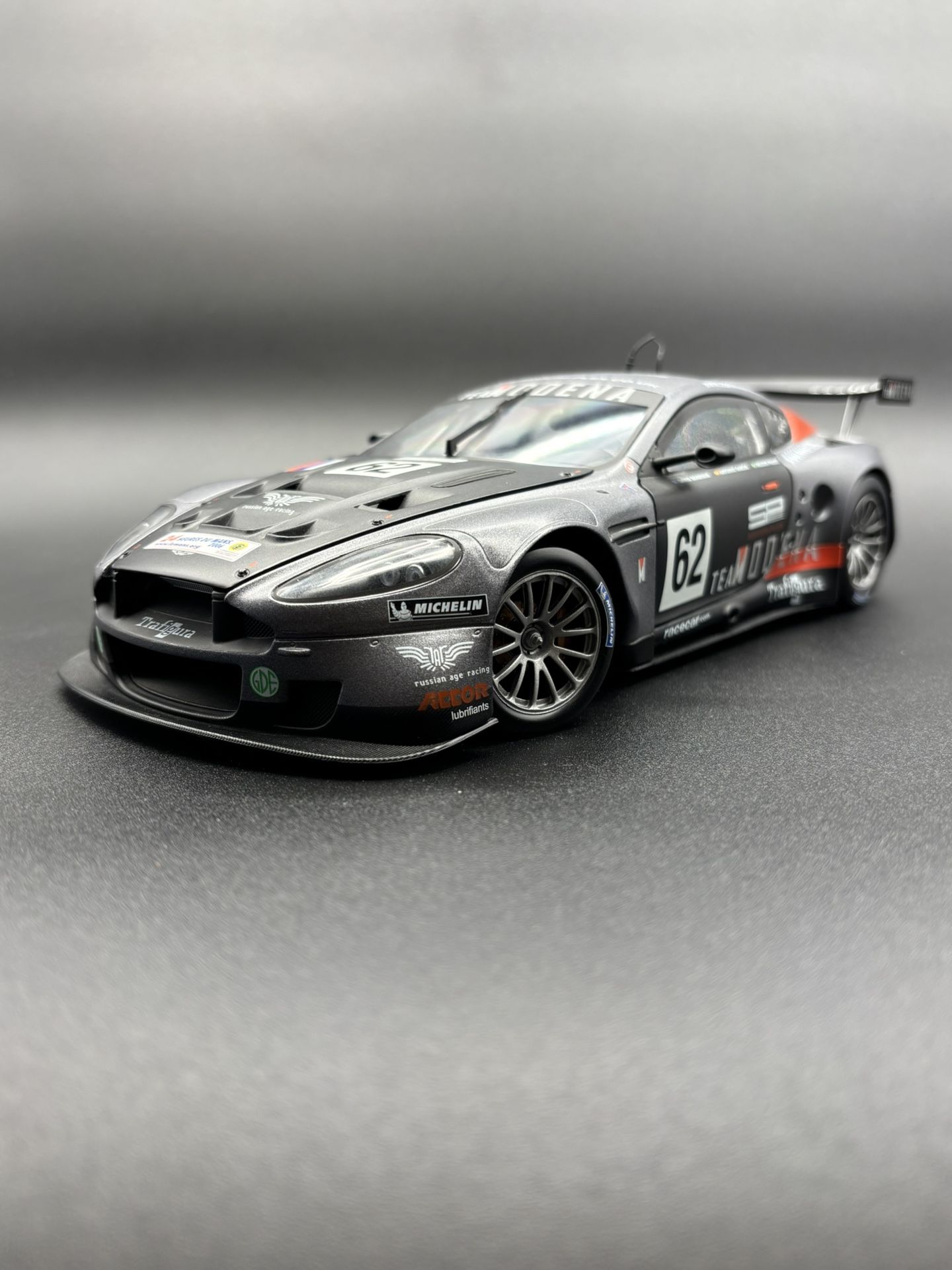 solido 1/18 アストンマーチン DBR9 Aston Martin dbr9 solido 1/18