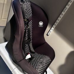 Cosco scenera Car seat 