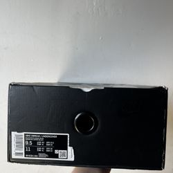 Nike Shoes 9.5