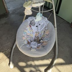 Fisher Price Baby Swing 