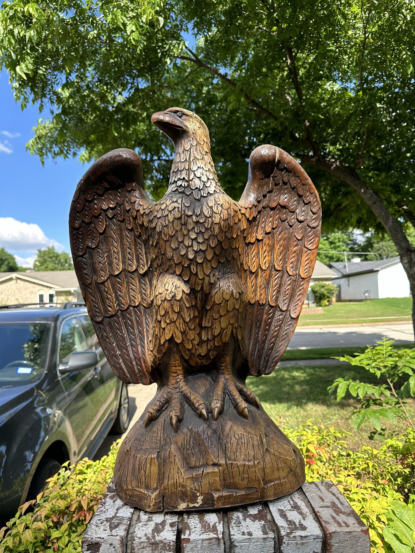 Bald Eagle Statue 