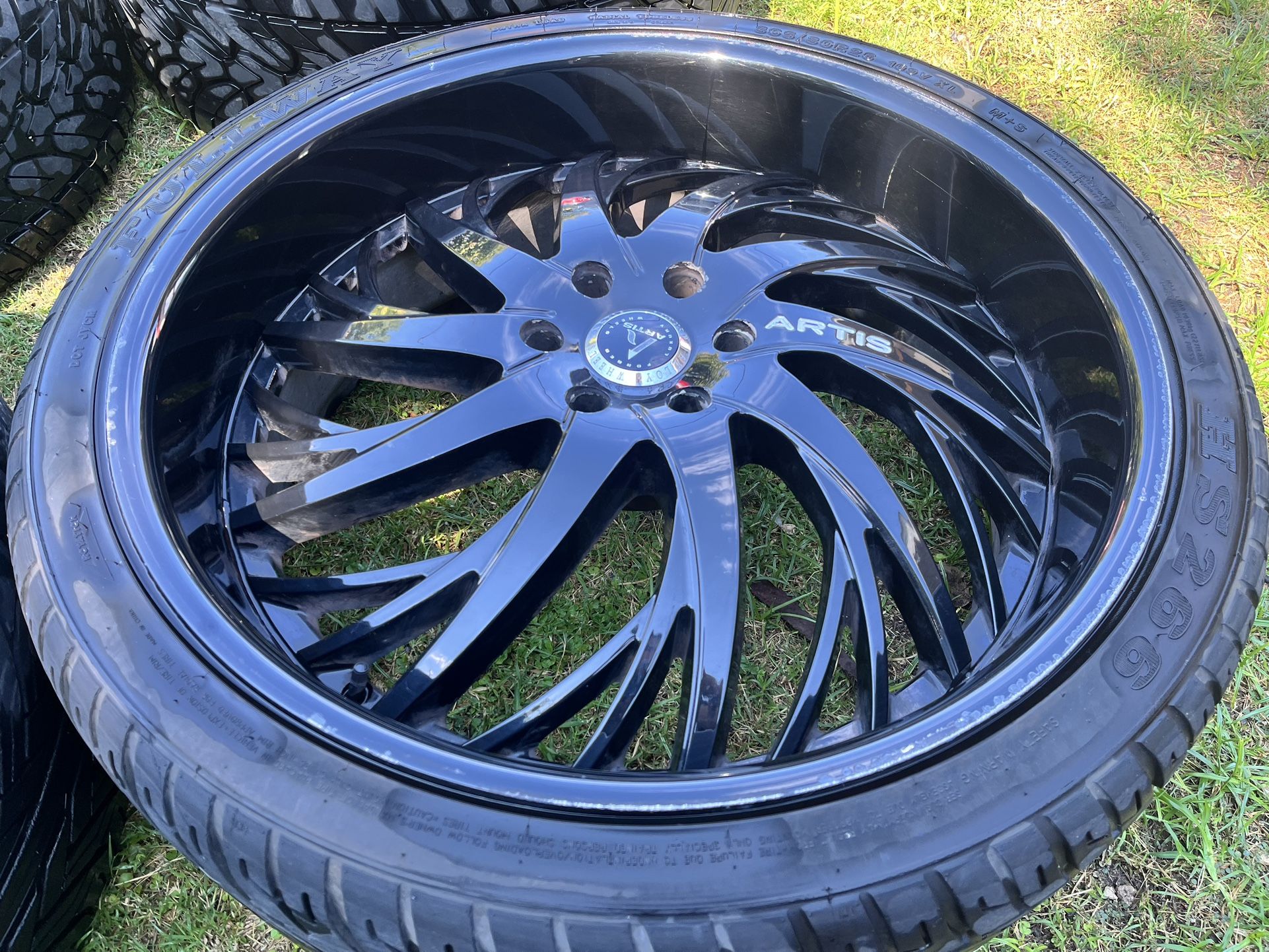26” Artis forged Wheels / Rims And Tires 6 Lug Chevy