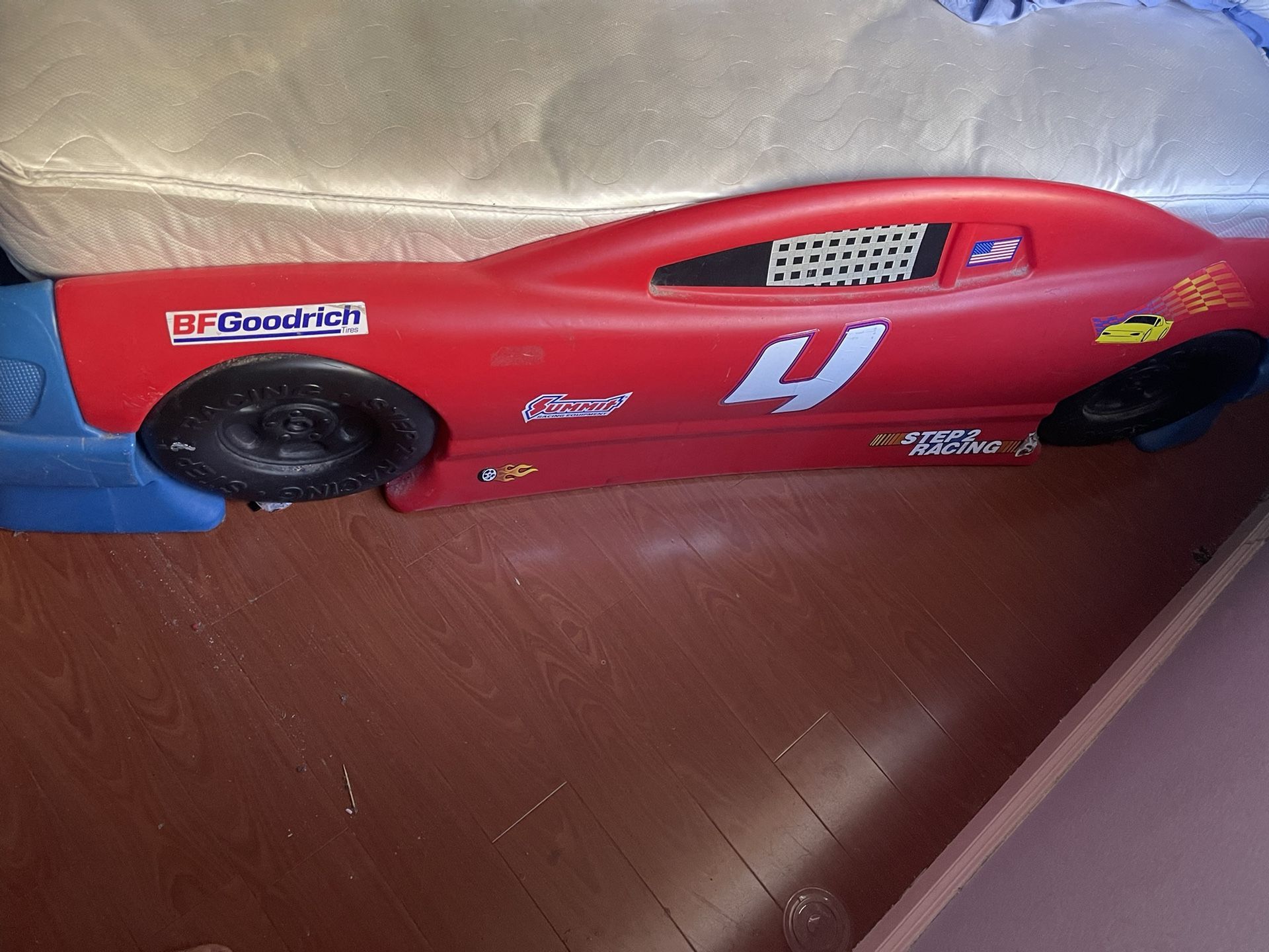 Bed “Race Car “