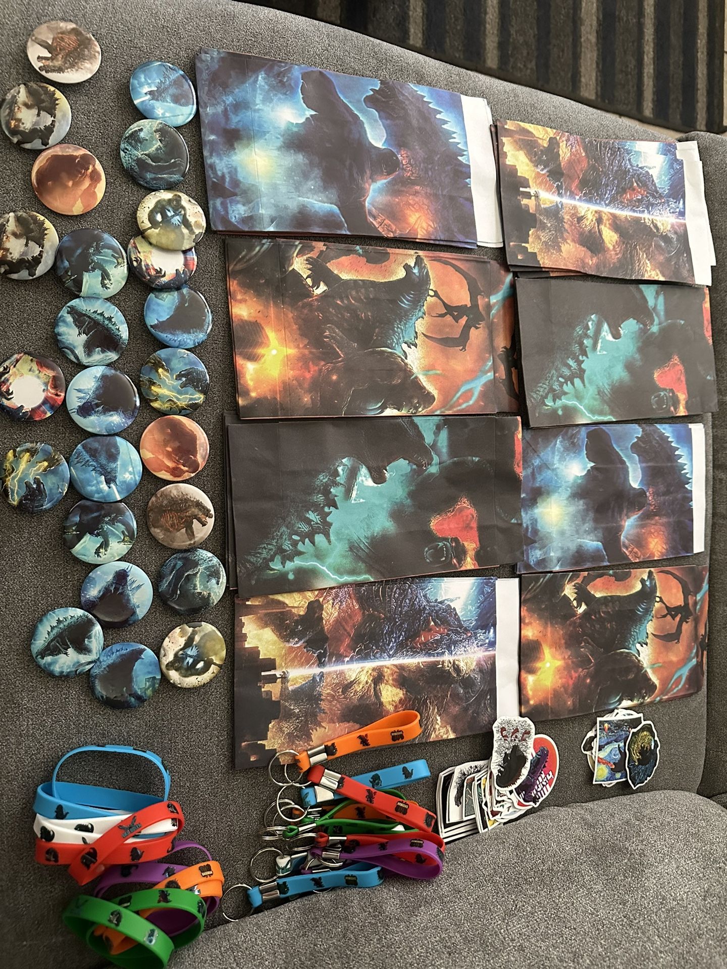 New King Kong Versus Godzilla Birthday Party Supplies