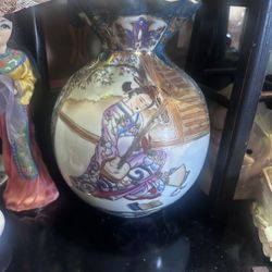 Asian Antique Vase 