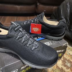 Sketchers Shoes