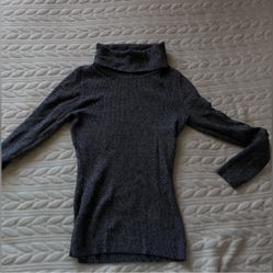 Turtle Neck Longsleeve