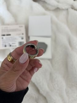 Oura Ring Gen4 (Gold) - Size 7