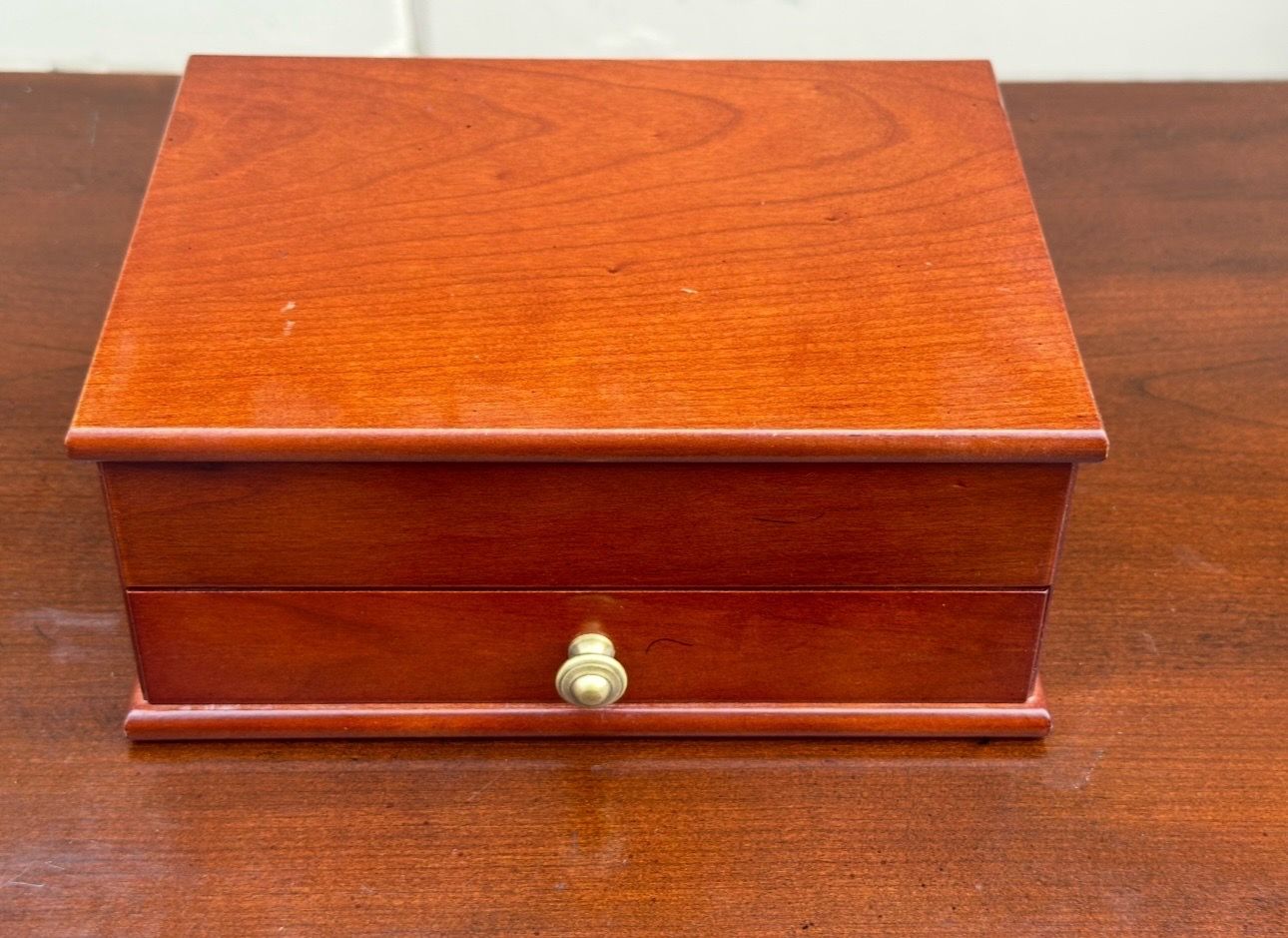 Vintage jewelry box