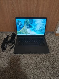 Dell Latitude 5300 School / Work Laptop Windows 11 Pro