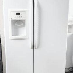 GE White Side By Side Refrigerator