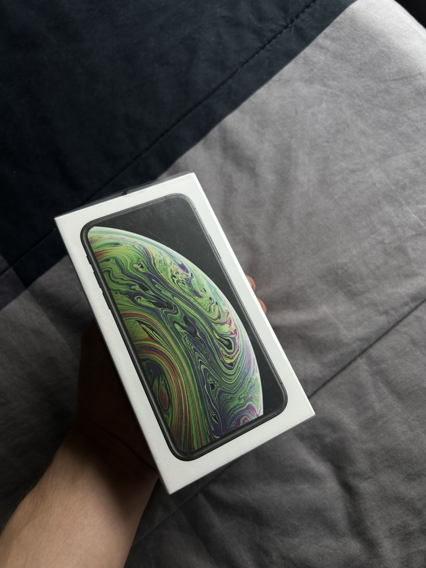 iPhone XS