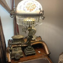 Beautiful Antique Lamp 