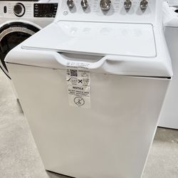 NEW Washer 4.6 cu.ft. 
