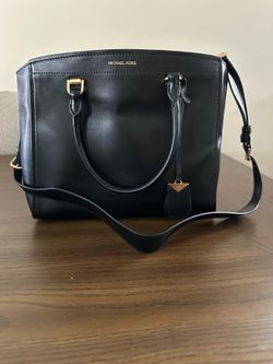 Michael Kors Black Satchel – Like New