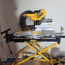 DEWALT DWS780
