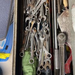 43 Box End Wrenches 