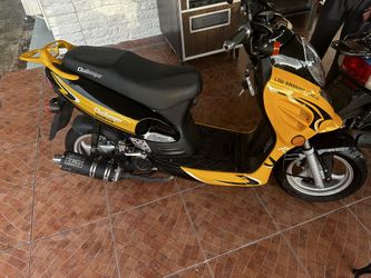 Challenger Scooter 49cc