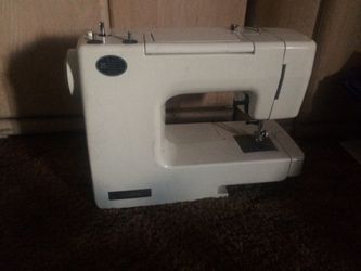 2 máquinas de coser
