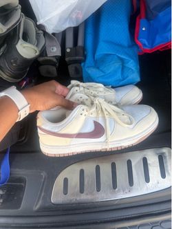 Brown dunks