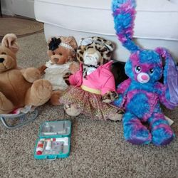 Build A Bear  Bear Plush Stuffed Animal Lot
Build-A-Bear Workshop
