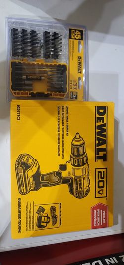 Dewalt Drill With Screw Driving Bits