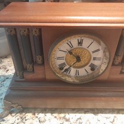 Vintage  MLgilbert Mantle Clock As Pictured 