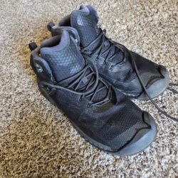 Keen NXIS EVO All Black 