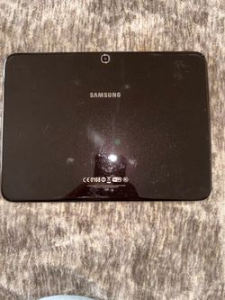 samsung tab E 1 10" working condition