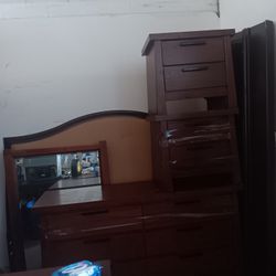 Bedroom Set