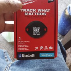 Milwaukee Tracking Tag