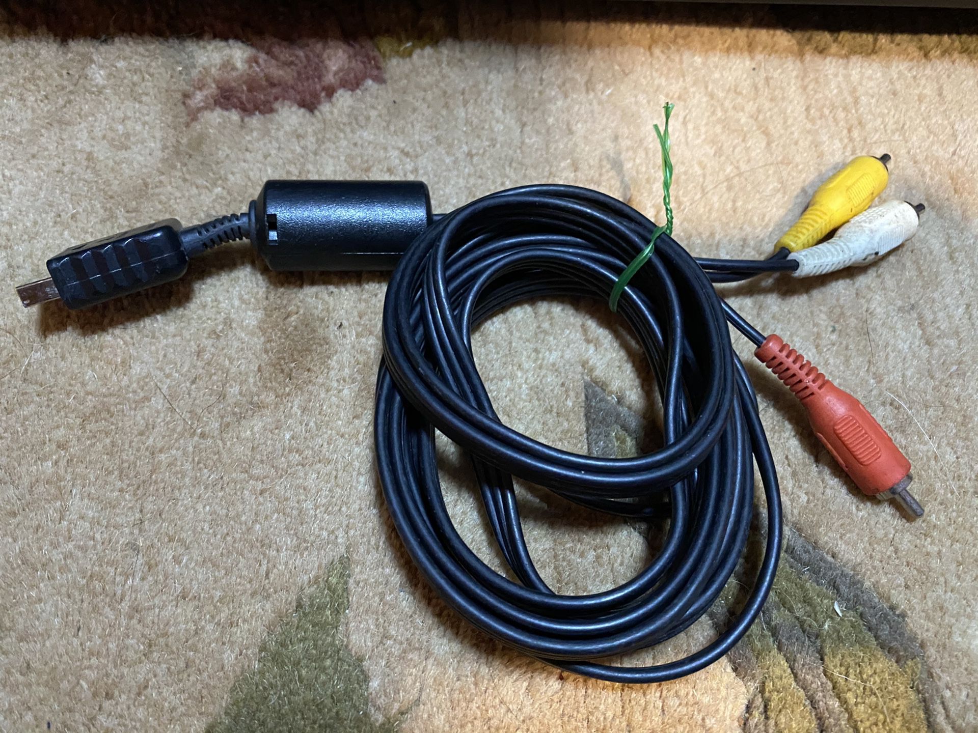 PLAYSTATION AV/MULTI OUT RCA CABLE