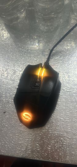 UtechSmart VENUS Pro RGB MMO Wireless Gaming mouse (for parts)