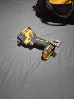 *USED* Dewalt DCF870 1/4" Impact driver ATOMIC brushless quiet hydraulic (tool only)