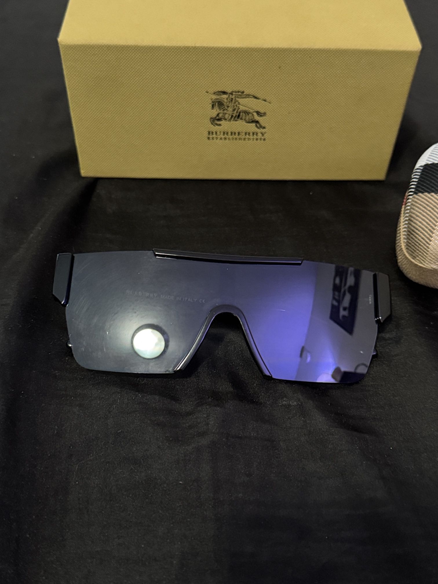 Burberry Shades