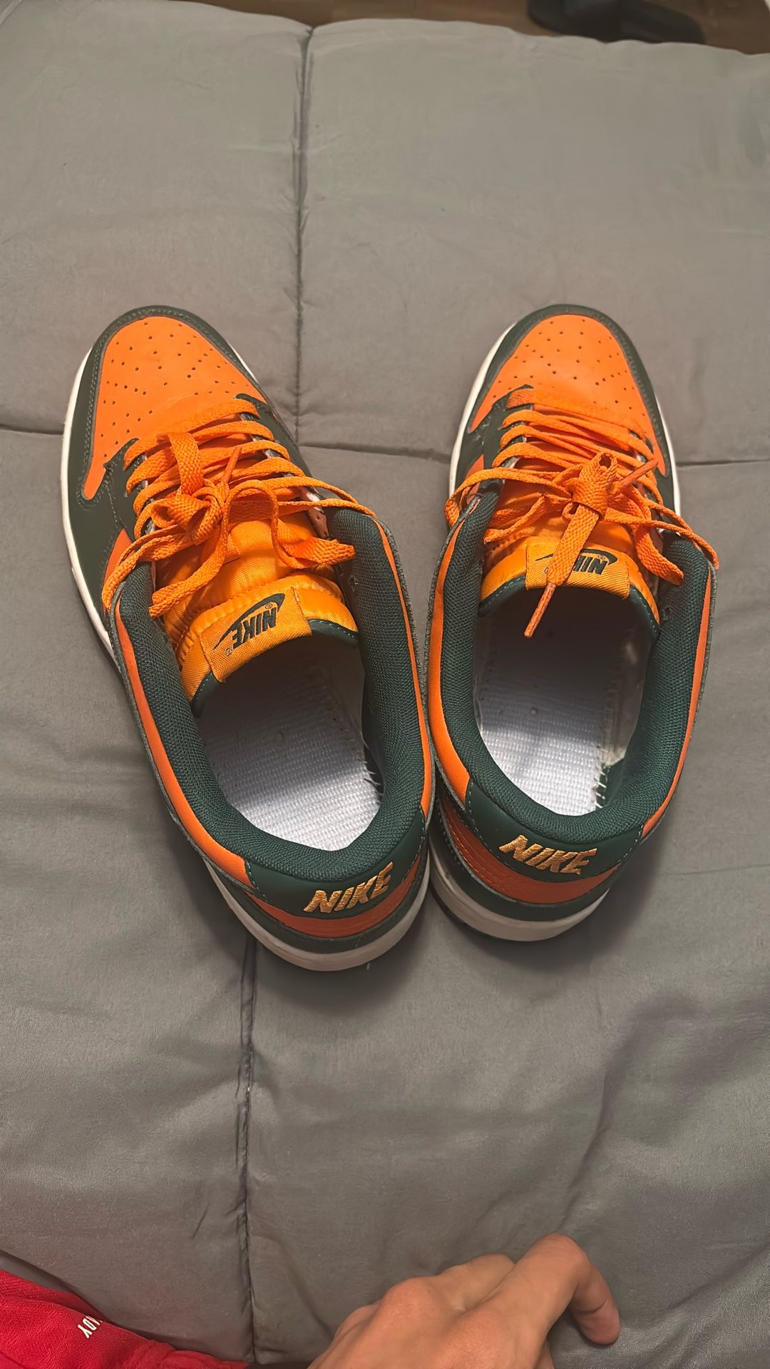 Nike dunks miami hurricane