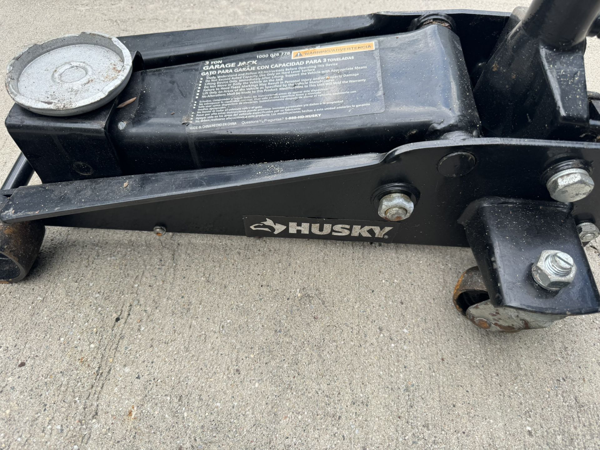 Husky 3 Ton Floor Garage Car Jack Hydraulic Pump