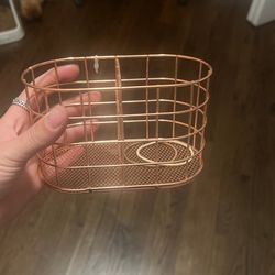 Rose Gold Holder