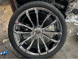 24x10.  DUB. CHROME. 6x139.    And. 305/35/24.   AT. RBP