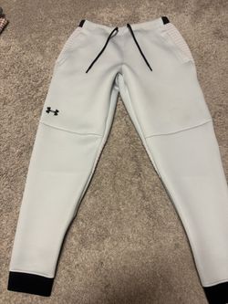 UA Joggers LG
