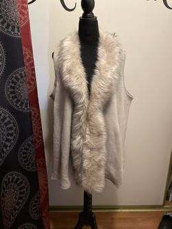 Knit Fur Trim Mid Length Vest
