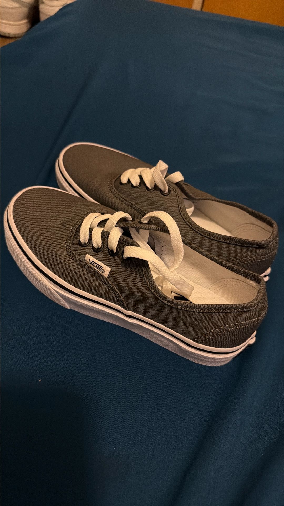 Kids grey Vans 1.5