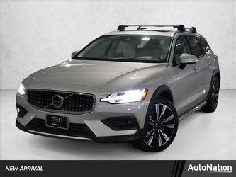 2020 Volvo V60 Cross Country