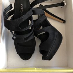 👠 7