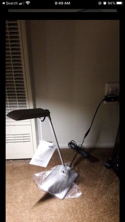 Desk lamp
