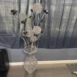 Kanes LED Flower Arrangement