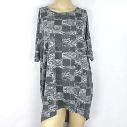 LuLaRoe Irma Grey Top Blouse Womens Small