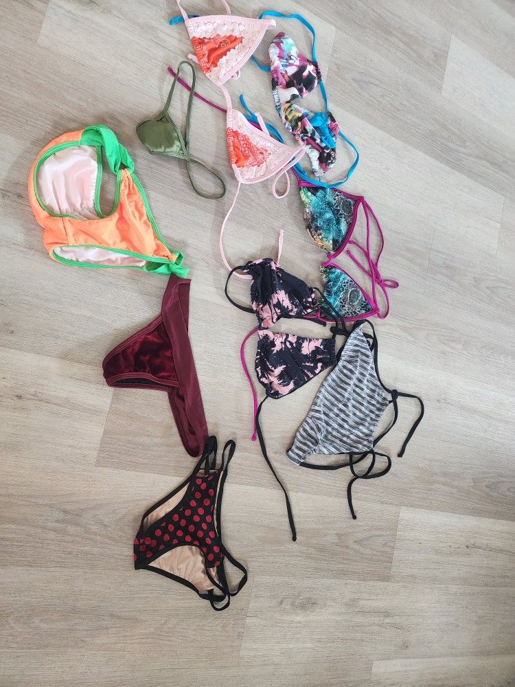 Boutique Bathing suit tops/bottoms NEW 5 TOPS 4 BOTTOMS